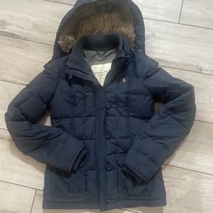 Abercrombie Winter Jacket - navy blue with tan fur
